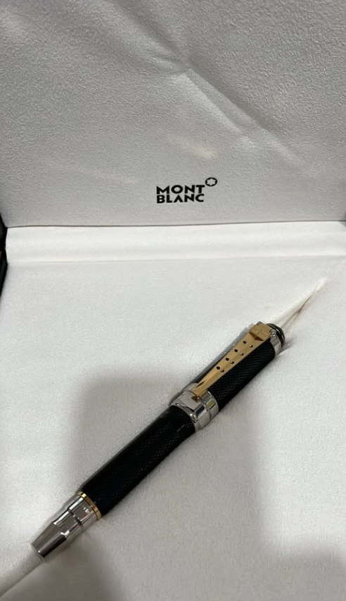 Montblanc Great Characters Fountain Pen - Special Edition - Elvis Presley